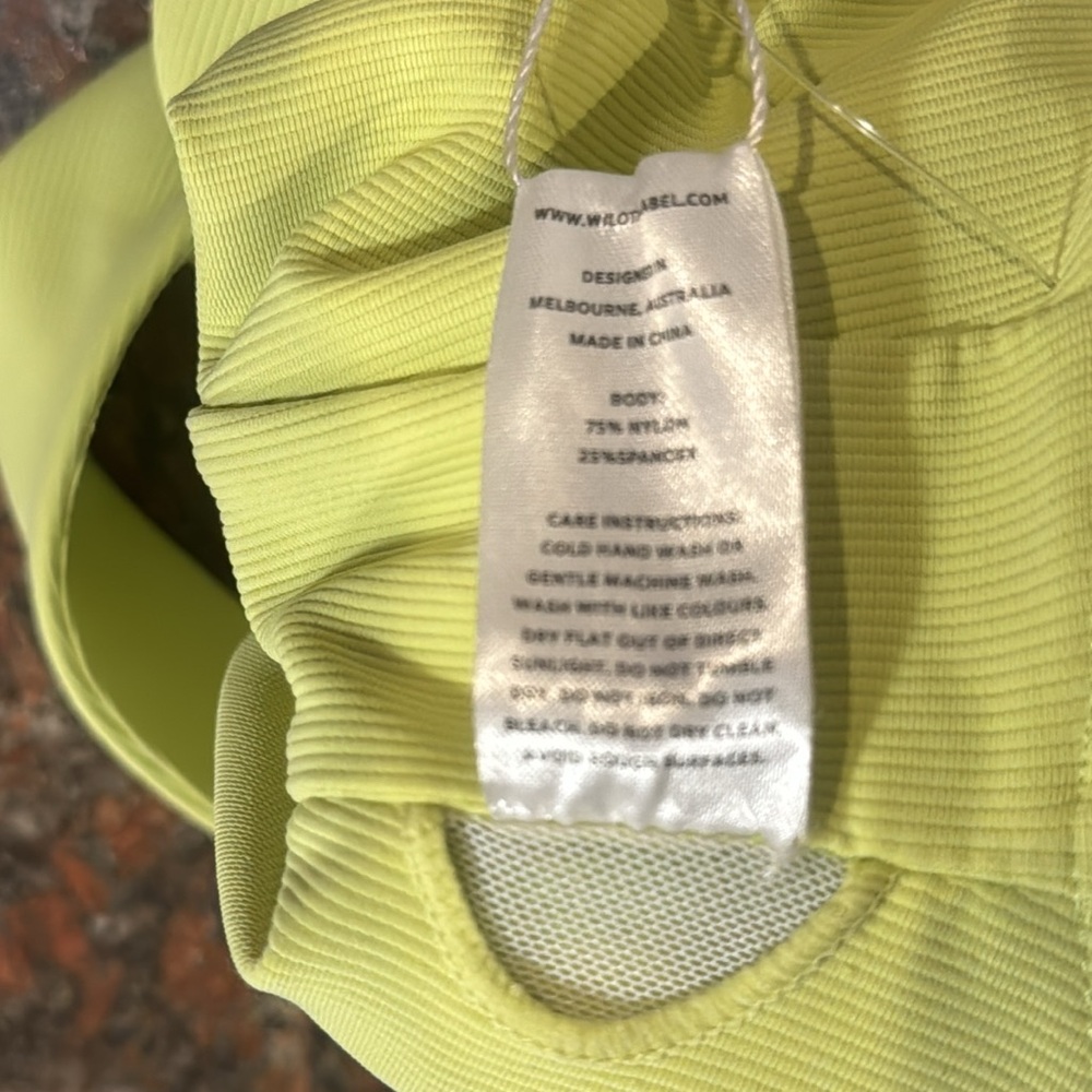WILO THE LABEL-NWT-Lime Green Jumpsuit. Size Medium. - Picture 8 of 8
